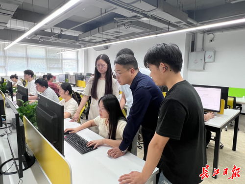 尋訪武漢AI新勢力 不設專職銷售，技術出海同比翻三倍